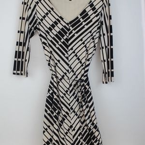 Cream & Black Pattern Dress (M)